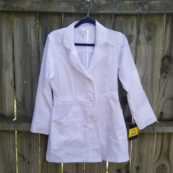 WonderWink Other - Wonderwink scrub white lab coat, Size XS, NWT